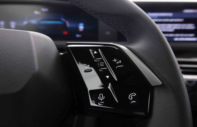 PEUGEOT_PEUGEOT_5008_2550034_19.jpg