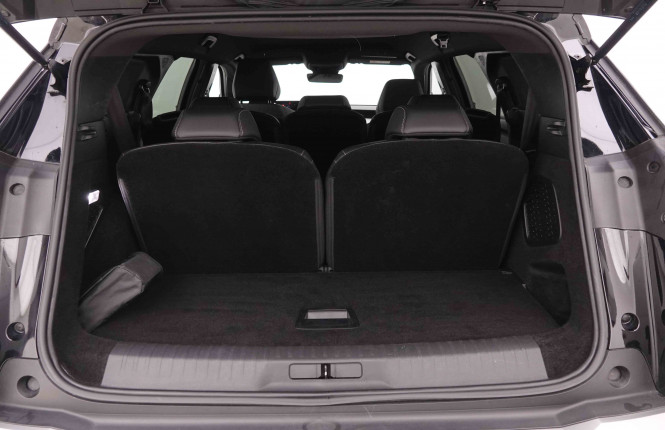 PEUGEOT_PEUGEOT_5008_2550302_5.jpg