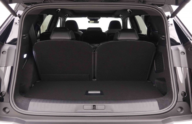 PEUGEOT_PEUGEOT_5008_2550862_5.jpg