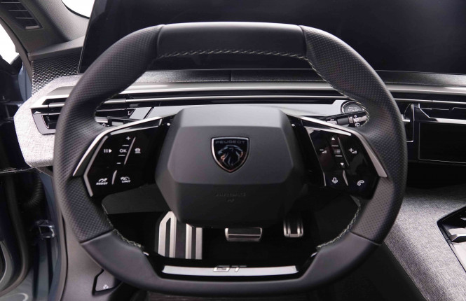 PEUGEOT_PEUGEOT_5008_2551308_9.jpg