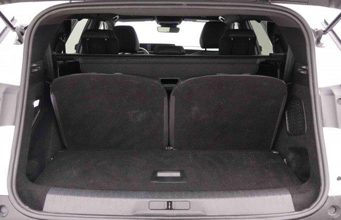 PEUGEOT_PEUGEOT_5008_2652147_5.jpg