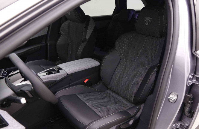 PEUGEOT_PEUGEOT_5008_2652313_39.jpg