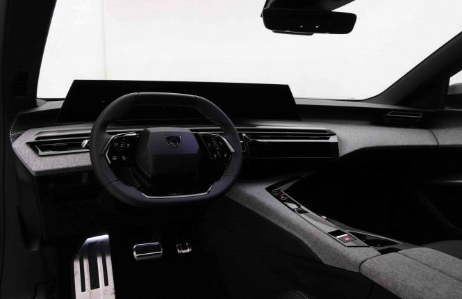 PEUGEOT_PEUGEOT_5008_2652320_8.jpg