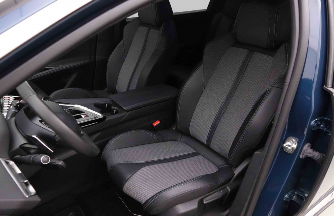 PEUGEOT_PEUGEOT_5008_2652461_6.jpg