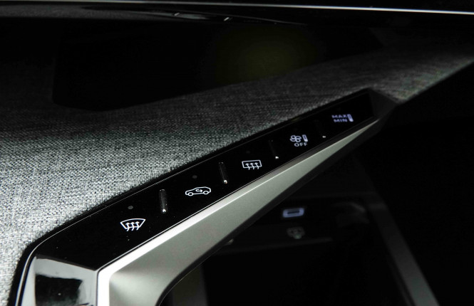 PEUGEOT_PEUGEOT_5008_2652682_16.jpg