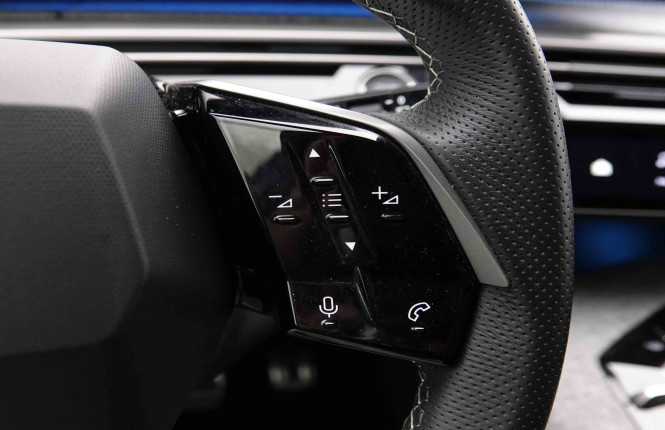 PEUGEOT_PEUGEOT_5008_2652686_22.jpg