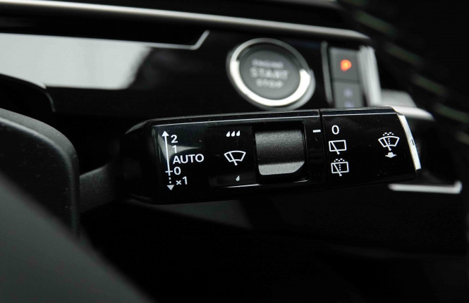 PEUGEOT_PEUGEOT_5008_2653565_19.jpg