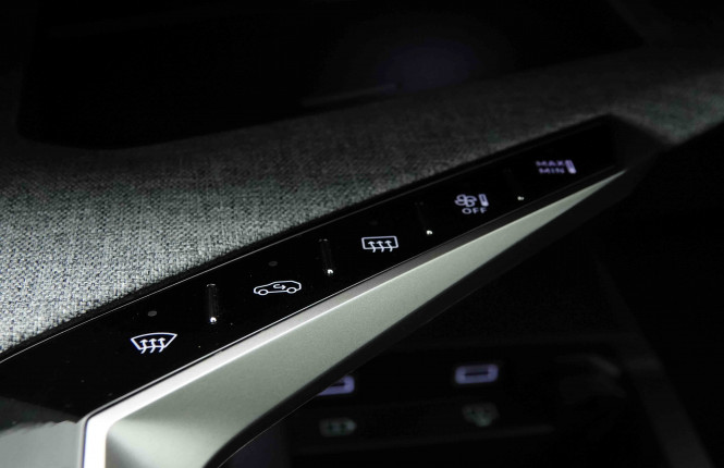 PEUGEOT_PEUGEOT_5008_2653566_15.jpg