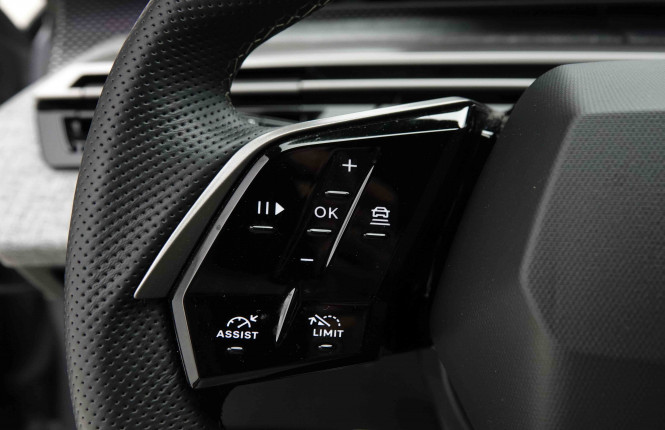 PEUGEOT_PEUGEOT_5008_2654160_19.jpg PEUGEOT_PEUGEOT_5008_2654160_19.jpg