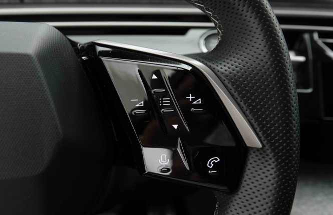PEUGEOT_PEUGEOT_5008_2654160_20.jpg PEUGEOT_PEUGEOT_5008_2654160_20.jpg