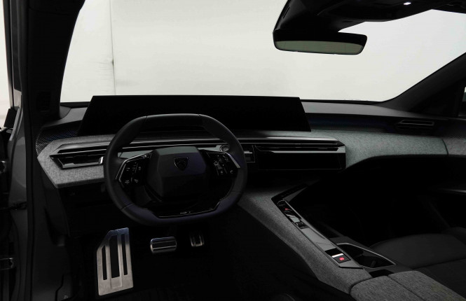PEUGEOT_PEUGEOT_5008_2654161_6.jpg