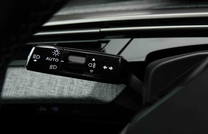 PEUGEOT_PEUGEOT_5008_2654359_15.jpg