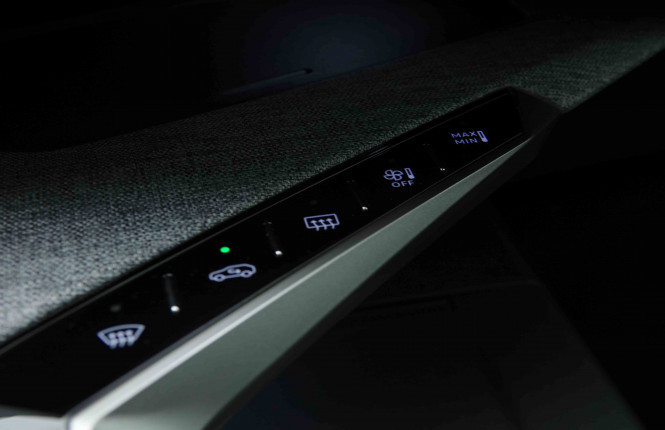 PEUGEOT_PEUGEOT_5008_2654418_15.jpg