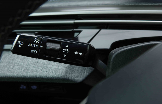PEUGEOT_PEUGEOT_5008_2654418_17.jpg