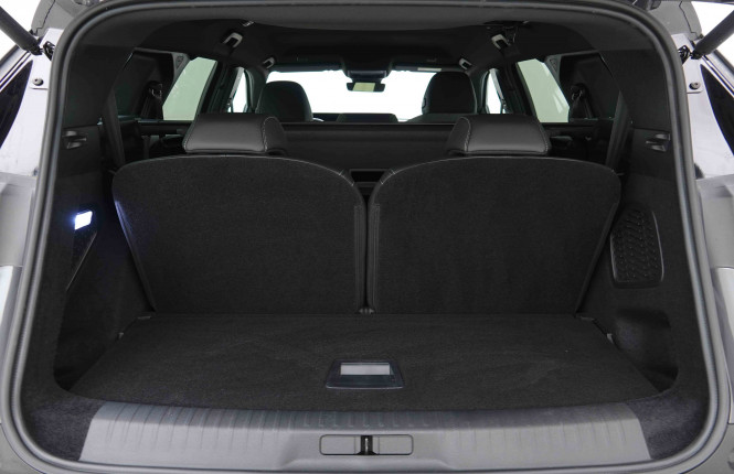 PEUGEOT_PEUGEOT_5008_2654418_5.jpg