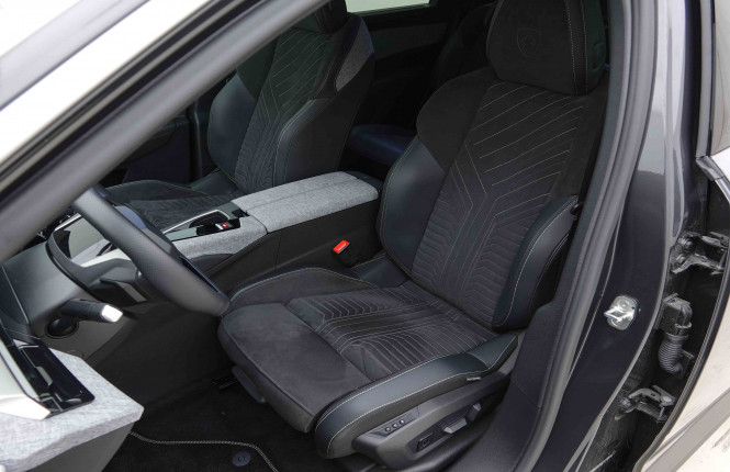 PEUGEOT_PEUGEOT_5008_2654418_7.jpg