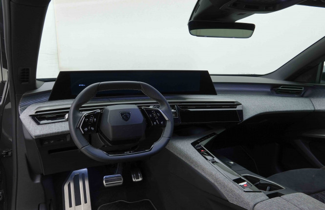 PEUGEOT_PEUGEOT_5008_2654418_8.jpg