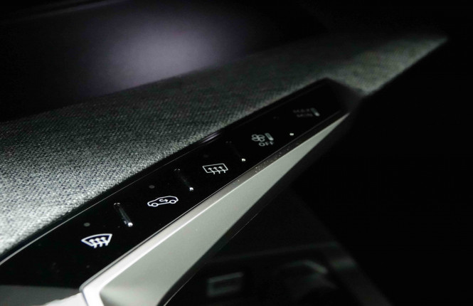 PEUGEOT_PEUGEOT_5008_2654537_15.jpg PEUGEOT_PEUGEOT_5008_2654537_15.jpg