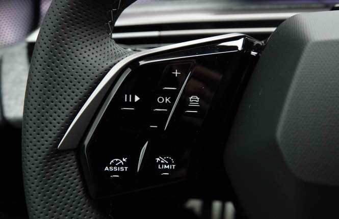 PEUGEOT_PEUGEOT_5008_2654537_19.jpg PEUGEOT_PEUGEOT_5008_2654537_19.jpg