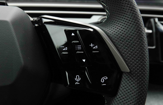 PEUGEOT_PEUGEOT_5008_2654538_21.jpg PEUGEOT_PEUGEOT_5008_2654538_21.jpg