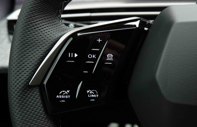 PEUGEOT_PEUGEOT_5008_2654539_20.jpg PEUGEOT_PEUGEOT_5008_2654539_20.jpg