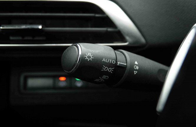 PEUGEOT_PEUGEOT_5008_2654578_17.jpg