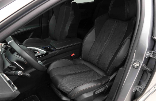 PEUGEOT_PEUGEOT_5008_2654578_7.jpg
