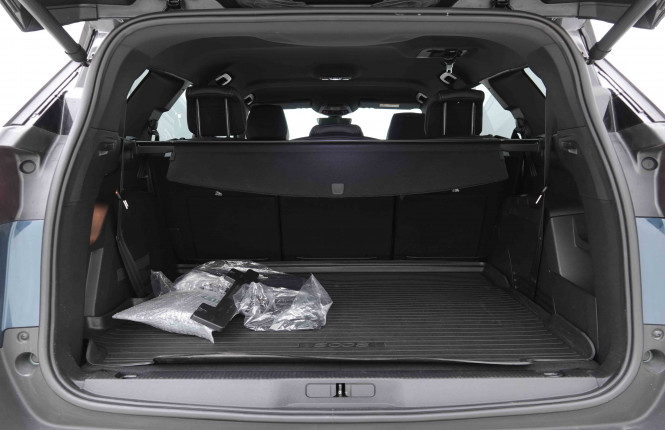 PEUGEOT_PEUGEOT_5008_2654944_5.jpg PEUGEOT_PEUGEOT_5008_2654944_5.jpg