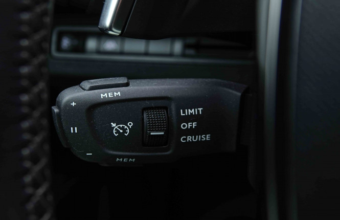 PEUGEOT_PEUGEOT_5008_2655052_18.jpg