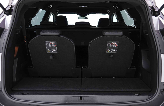 PEUGEOT_PEUGEOT_5008_2655052_5.jpg