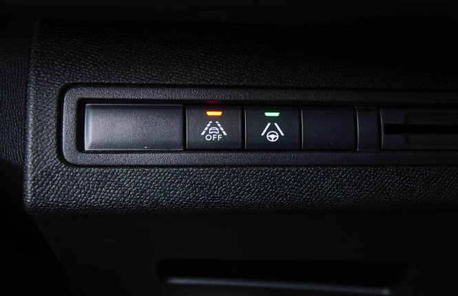 PEUGEOT_PEUGEOT_5008_2655053_22.jpg PEUGEOT_PEUGEOT_5008_2655053_22.jpg