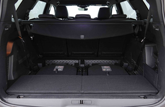 PEUGEOT_PEUGEOT_5008_2655053_6.jpg PEUGEOT_PEUGEOT_5008_2655053_6.jpg