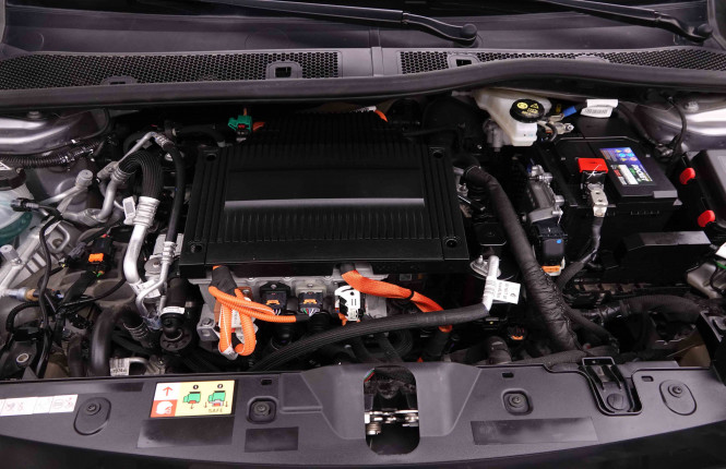 PEUGEOT_PEUGEOT_E_2008_2549024_23.jpg