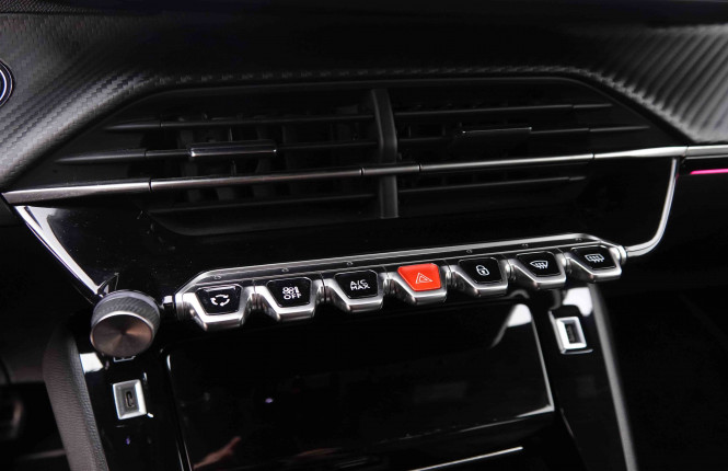 PEUGEOT_PEUGEOT_E_2008_2549028_13.jpg