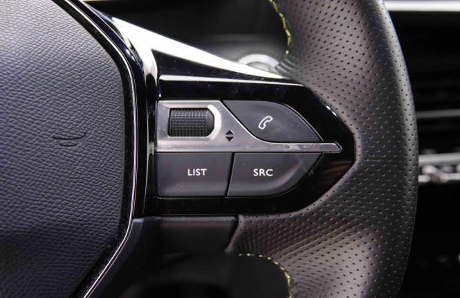 PEUGEOT_PEUGEOT_E_208_2652516_49.jpg PEUGEOT_PEUGEOT_E_208_2652516_49.jpg