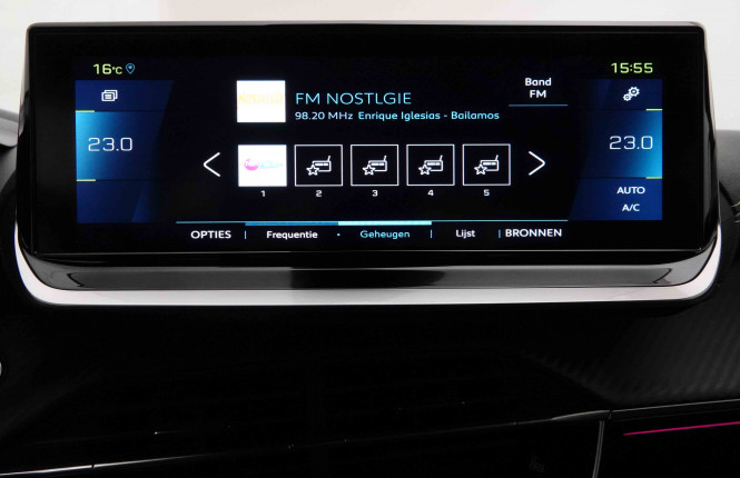 PEUGEOT_PEUGEOT_E_208_2652516_68.jpg PEUGEOT_PEUGEOT_E_208_2652516_68.jpg