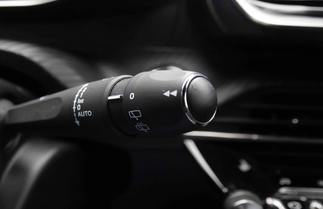 PEUGEOT_PEUGEOT_E_208_2652516_72.jpg PEUGEOT_PEUGEOT_E_208_2652516_72.jpg