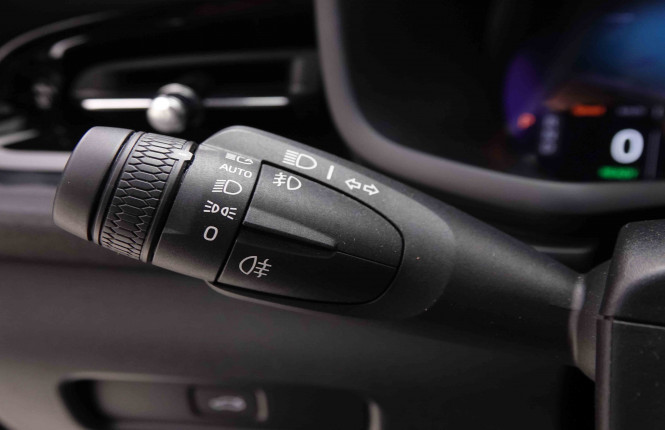 POLESTAR_POLESTAR_2_2550918_17.jpg POLESTAR_POLESTAR_2_2550918_17.jpg