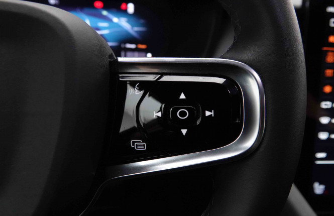 POLESTAR_POLESTAR_2_2652815_18.jpg POLESTAR_POLESTAR_2_2652815_18.jpg