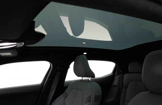 POLESTAR_POLESTAR_2_2653161_10.jpg