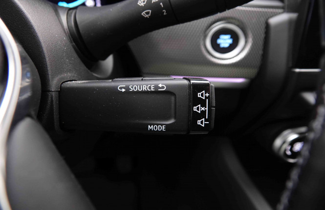 RENAULT_RENAULT_ARKANA_2551382_17.jpg RENAULT_RENAULT_ARKANA_2551382_17.jpg