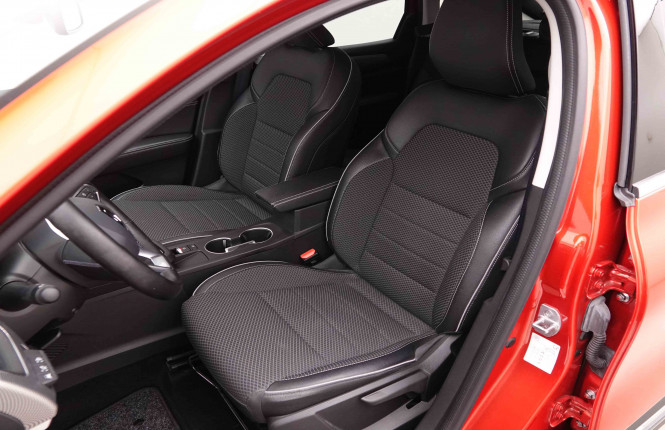 RENAULT_RENAULT_ARKANA_2551382_6.jpg RENAULT_RENAULT_ARKANA_2551382_6.jpg