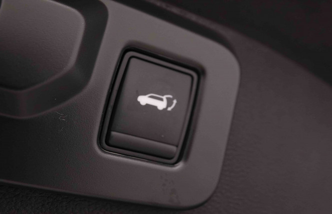 RENAULT_RENAULT_AUSTRAL_2550268_6.jpg