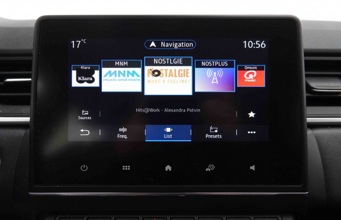 RENAULT_RENAULT_CAPTUR_2550726_10.jpg RENAULT_RENAULT_CAPTUR_2550726_10.jpg