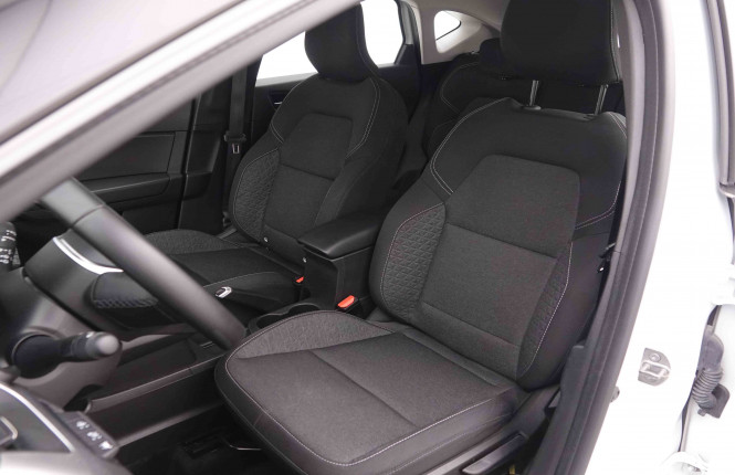 RENAULT_RENAULT_CAPTUR_2550726_6.jpg RENAULT_RENAULT_CAPTUR_2550726_6.jpg