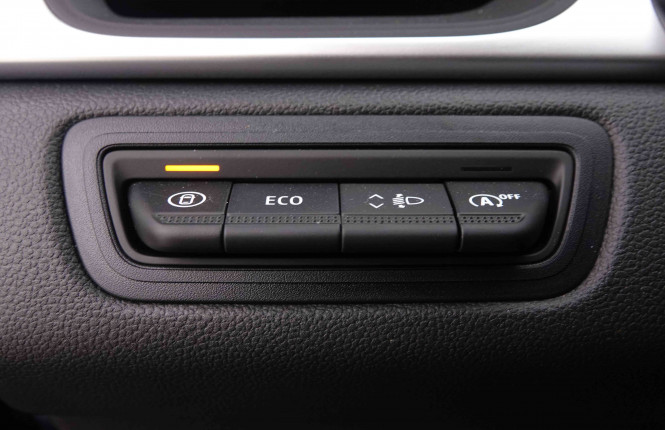 RENAULT_RENAULT_CAPTUR_2550846_8.jpg RENAULT_RENAULT_CAPTUR_2550846_8.jpg