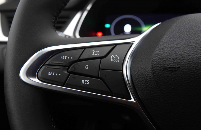 RENAULT_RENAULT_CAPTUR_2550849_17.jpg RENAULT_RENAULT_CAPTUR_2550849_17.jpg