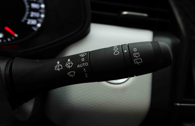 RENAULT_RENAULT_CLIO_2653739_17.jpg RENAULT_RENAULT_CLIO_2653739_17.jpg