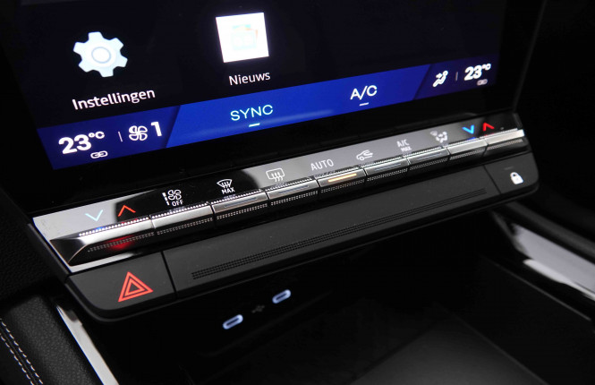 RENAULT_RENAULT_ESPACE_2550601_16.jpg RENAULT_RENAULT_ESPACE_2550601_16.jpg