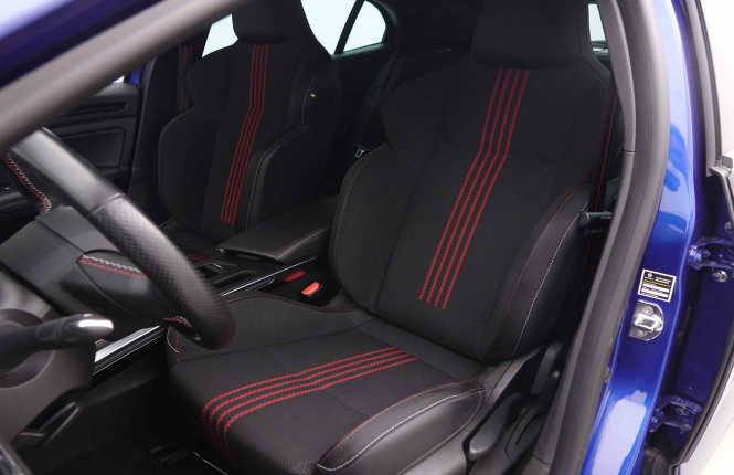 RENAULT_RENAULT_MEGANE_2550122_6.jpg